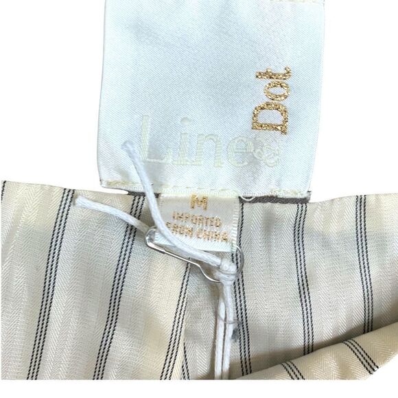 Line and Dot Womens Pleated High Rise Shorts - Picture 8 of 12